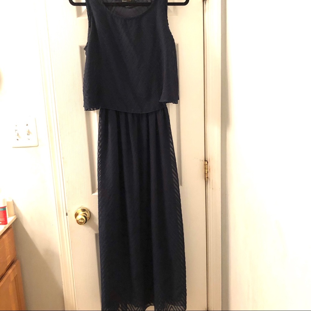 ✨💕Navy maxi dress with sheer overlay✨